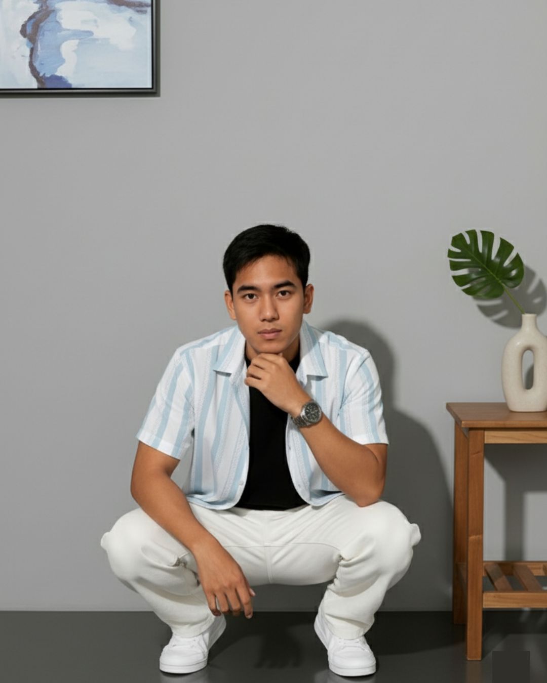 Spread Collar: Casual Shirt