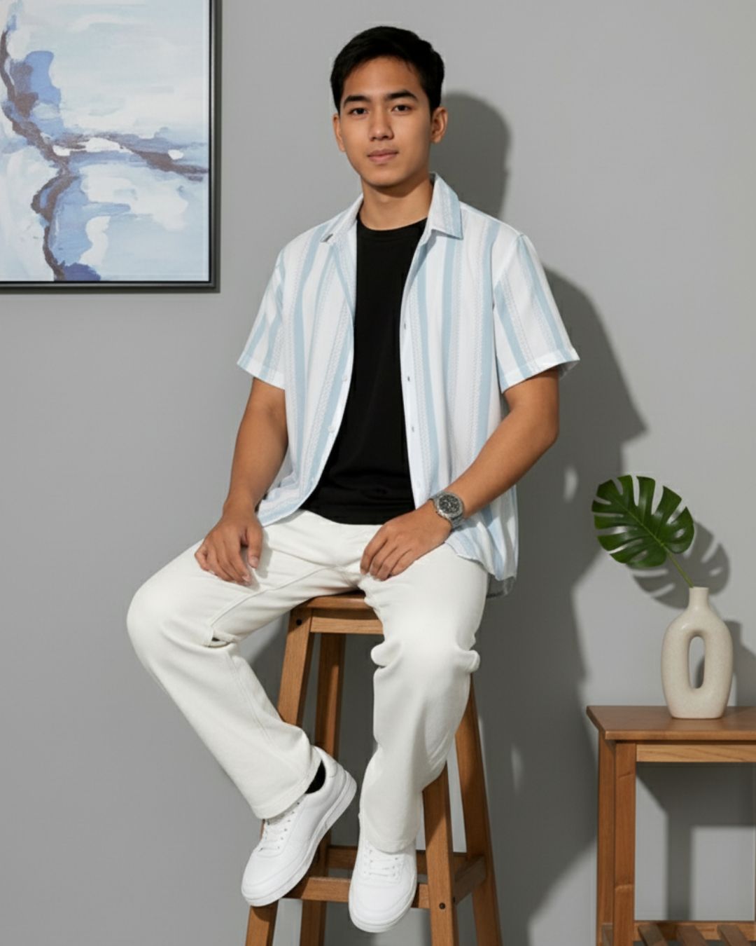 Spread Collar: Casual Shirt